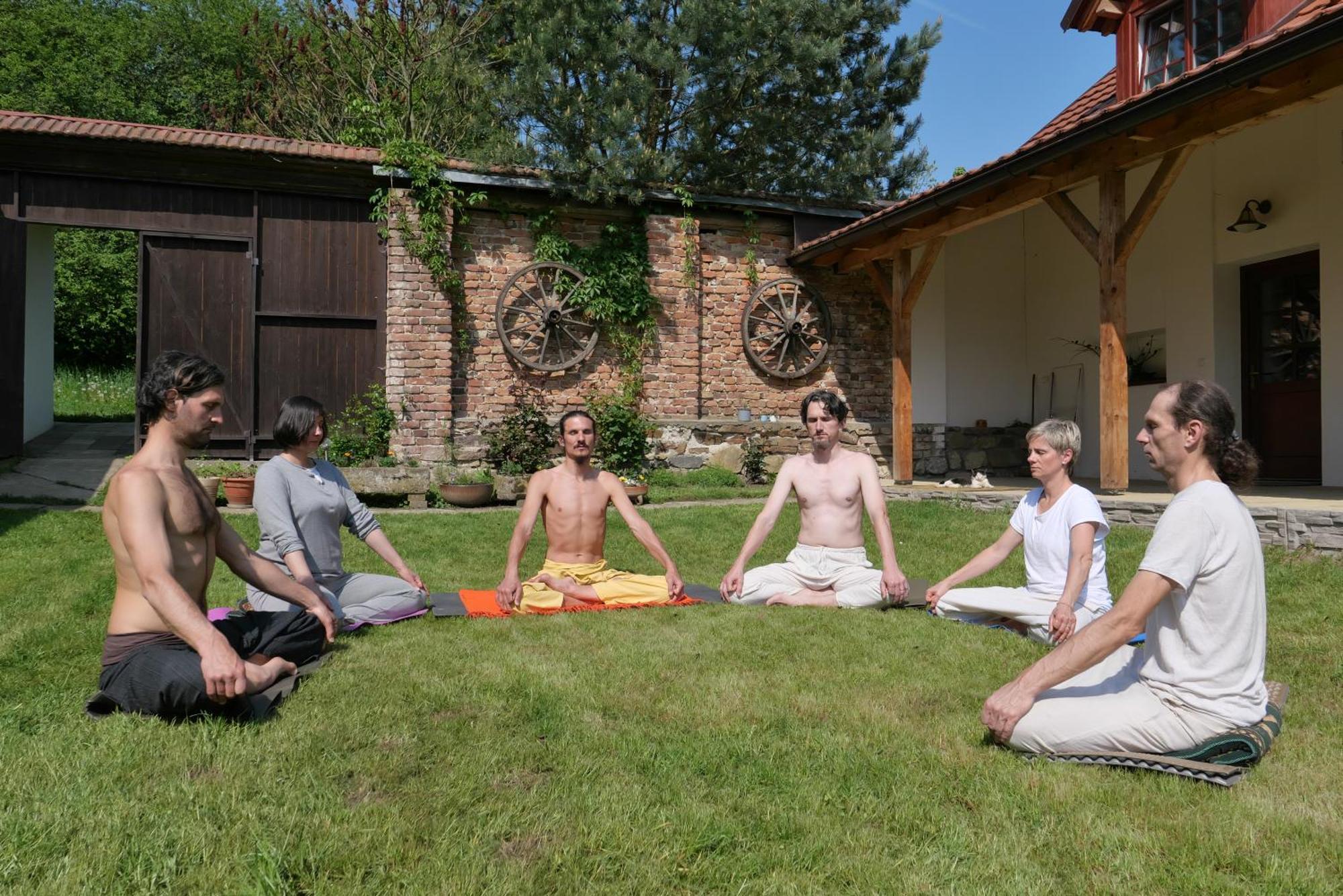 Yogashrama Traditional Ústí nad Orlicí Exterior foto